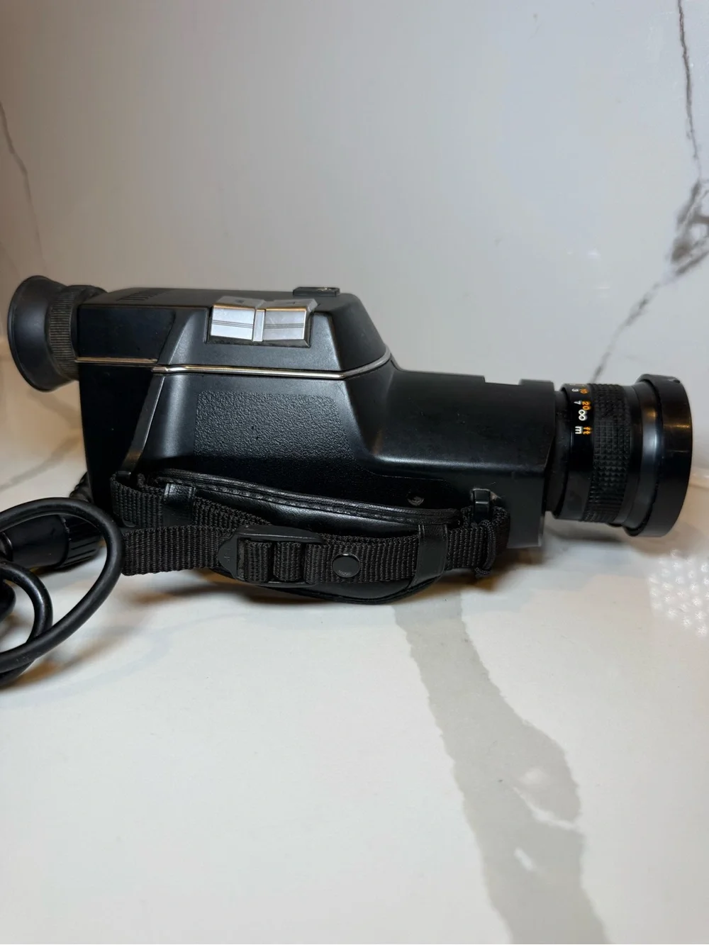 Vintage GE General Electric Color Camera Japan Lens 1984 VCR Camcorder UNTESTED